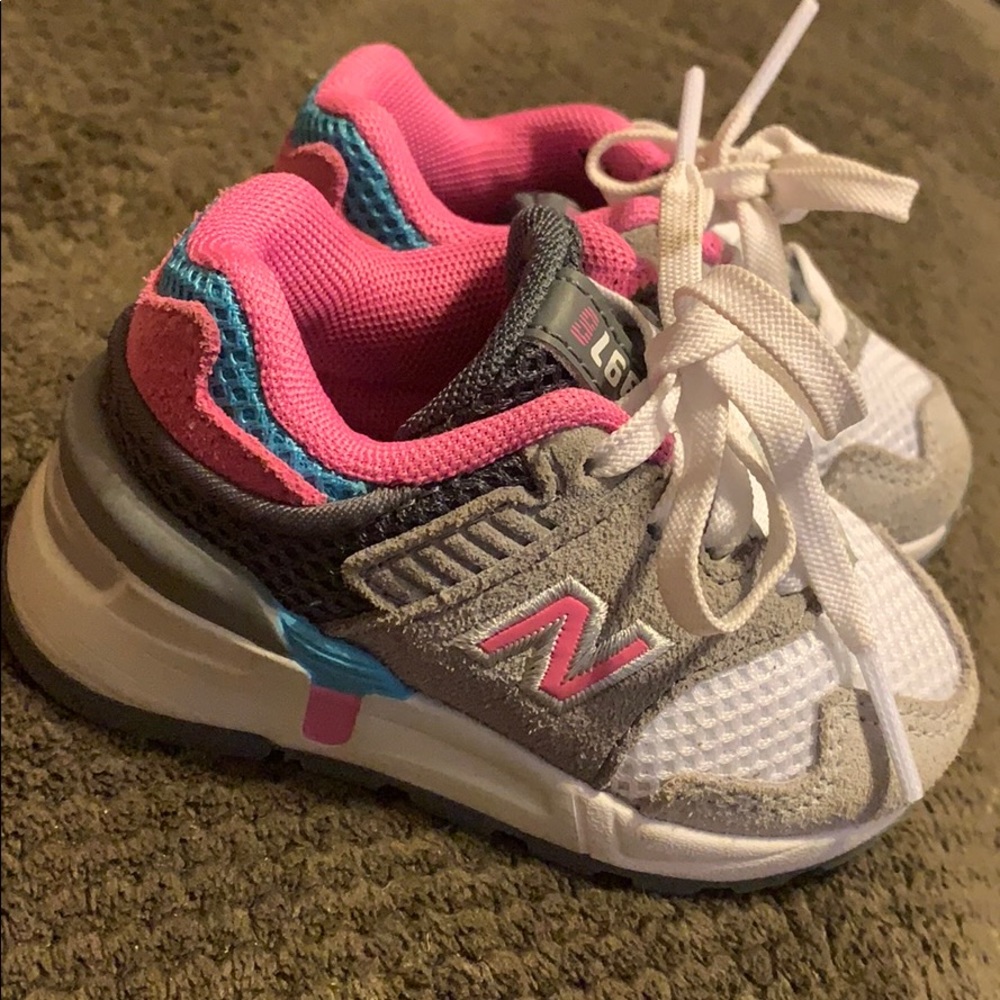NewBalance Infant size 3